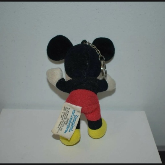 Vintage Disney Mickey Mouse Plush Keychain Disneyland Walt Disney World - Picture 3 of 6
